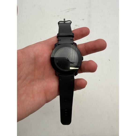 Movado Museum Classic Black Dial Black Leather Strap Quartz Watch main image 5